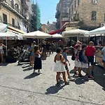 Prázdninový dům Casa Elivi Ballaro 2 Passi Dal Centro Storico, Parcheggio E Stazione Ferroviaria